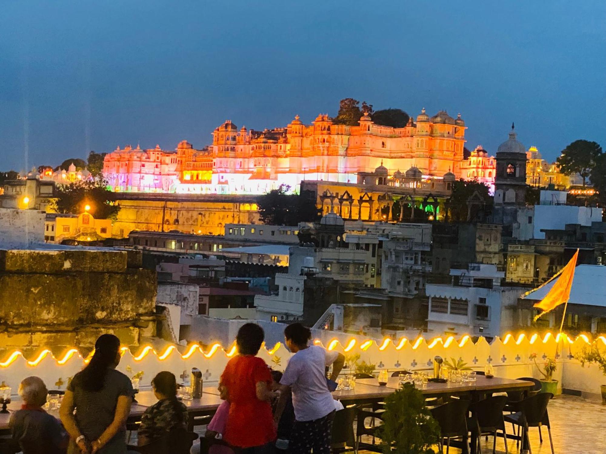 Kotra Haveli A Boutique Hotel By Lake Pichola Udaipur Bagian luar foto
